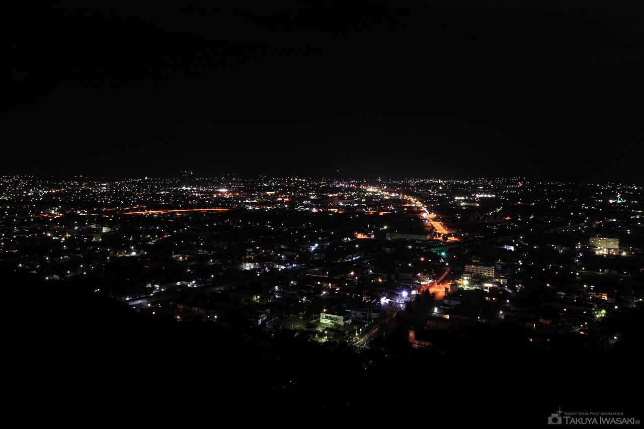 信夫山 薬師の峯展望デッキの夜景スポット写真（1）