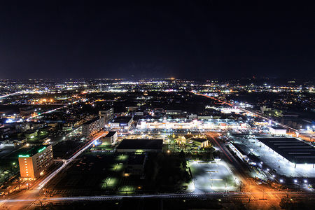 茨城県庁 展望ロビーの夜景スポット写真（5）class=