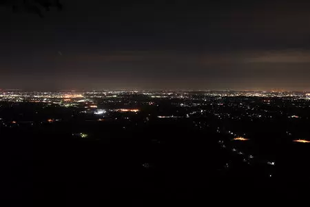 フルーツライン パラグライダージャンプ台前（表筑波スカイライン）の夜景