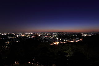 織姫公園の夜景スポット写真（2）class=