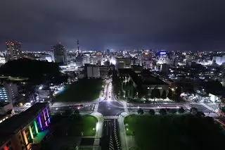 栃木県庁 展望ロビーの夜景