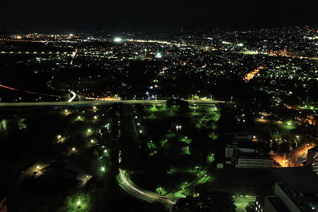 群馬県庁 展望ホールの夜景スポット写真（4）class=