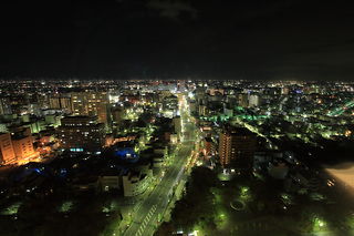 高崎市役所 展望ロビーの夜景スポット写真（4）class=