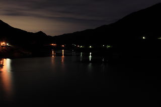 浦山ダムの夜景スポット写真（3）class=