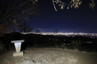 登谷山の夜景スポット写真（4）class=