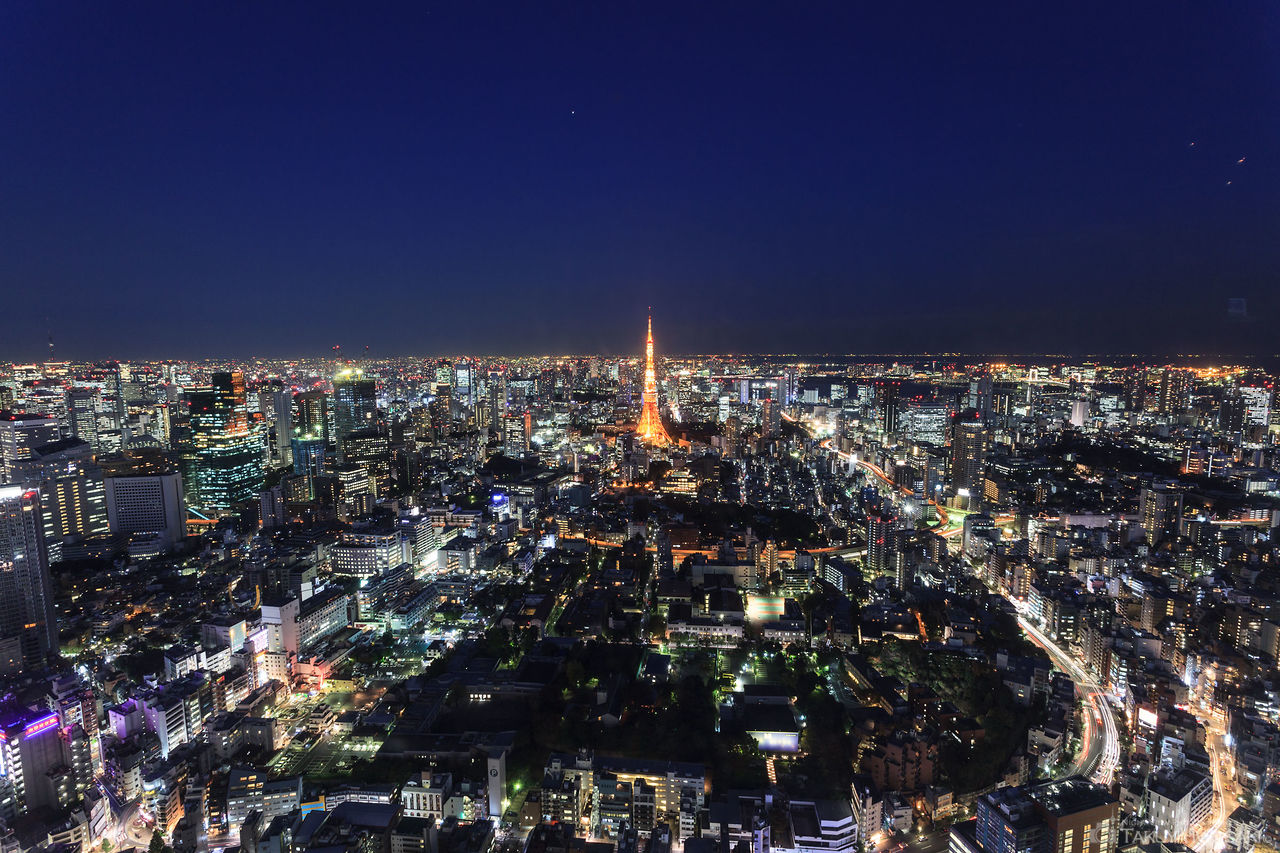 東京タワーを中心に望む