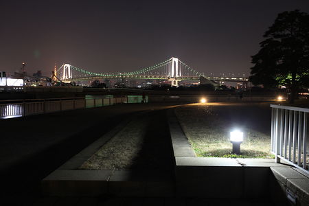 潮風公園の夜景スポット写真（5）class=