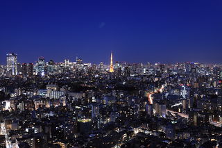 恵比寿ガーデンプレイスタワースカイラウンジの夜景スポット写真（1）class=