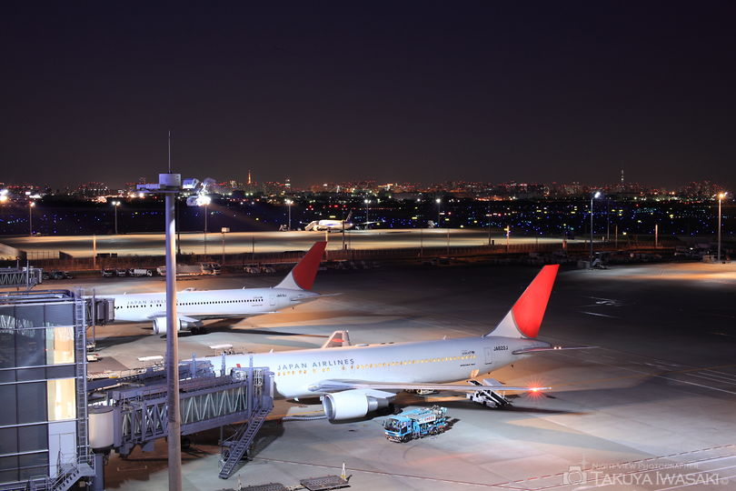 羽田空港 国際線ターミナル 展望デッキの夜景スポット写真（2）