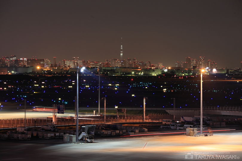 羽田空港 国際線ターミナル 展望デッキの夜景スポット写真（3）