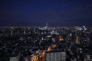 文京シビックセンター 展望ラウンジの夜景スポット写真（2）class=