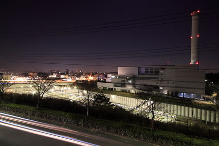 よこやまの道 唐木田車庫付近の夜景スポット写真（2）class=