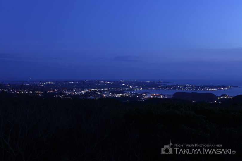 大楠山の夜景スポット写真（1）