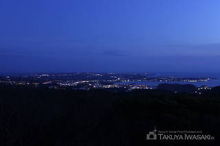 大楠山の夜景スポット写真（1）class=