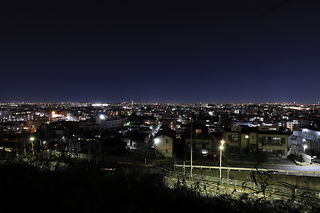 東生田緑地の夜景スポット写真（1）class=
