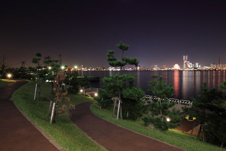 ロジスティクスパーク横浜 大黒プロムナードの夜景スポット写真（5）class=