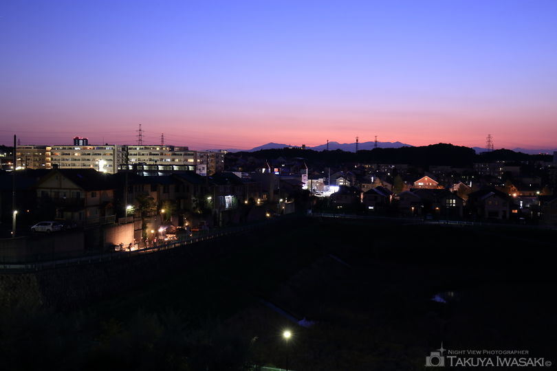 長津田みなみ台公園の夜景スポット写真（1）