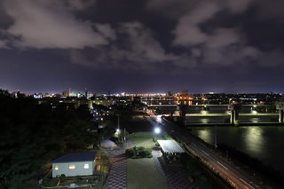 関分記念公園の夜景スポット写真（1）class=