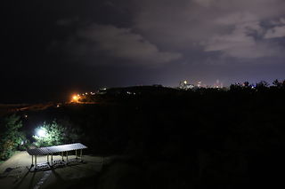 関分記念公園の夜景スポット写真（3）class=