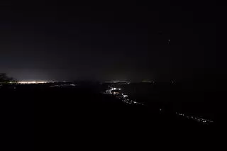 弥彦山 日本海側の夜景