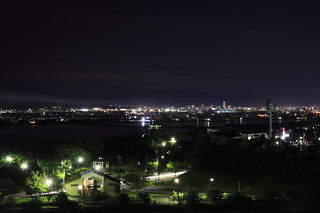 内灘町総合公園 円形展望台の夜景スポット写真（3）class=