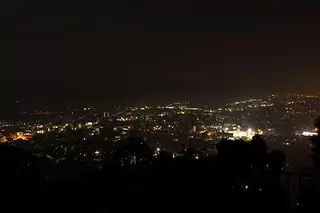 八幡山展望台の夜景