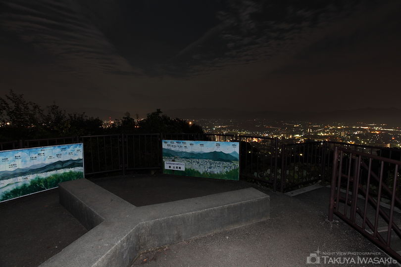 八幡山展望台の夜景スポット写真（3）