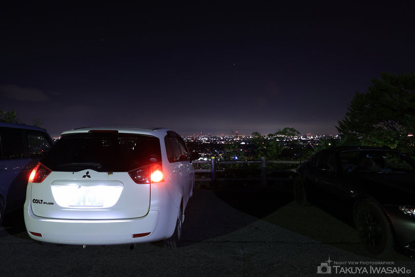 金生山化石館前 駐車場の夜景スポット写真（3）