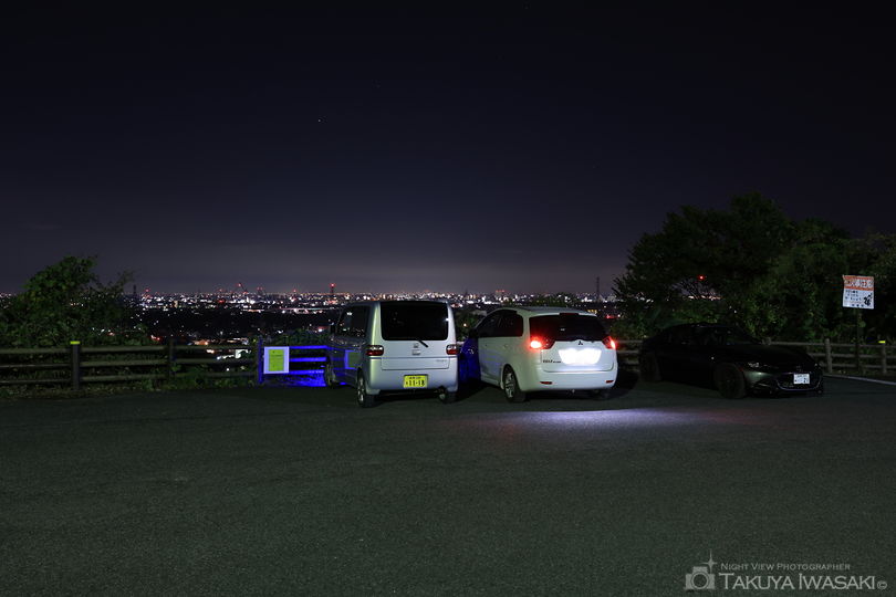 金生山化石館前 駐車場の夜景スポット写真（4）