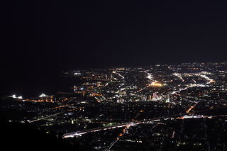 高草山ハイキングコースの夜景スポット写真（3）class=
