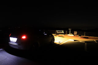 西丹那駐車場の夜景スポット写真（3）class=