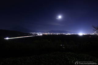 富士川SA（下り）の夜景スポット写真（1）class=