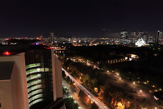 大阪歴史博物館の夜景スポット写真（1）class=