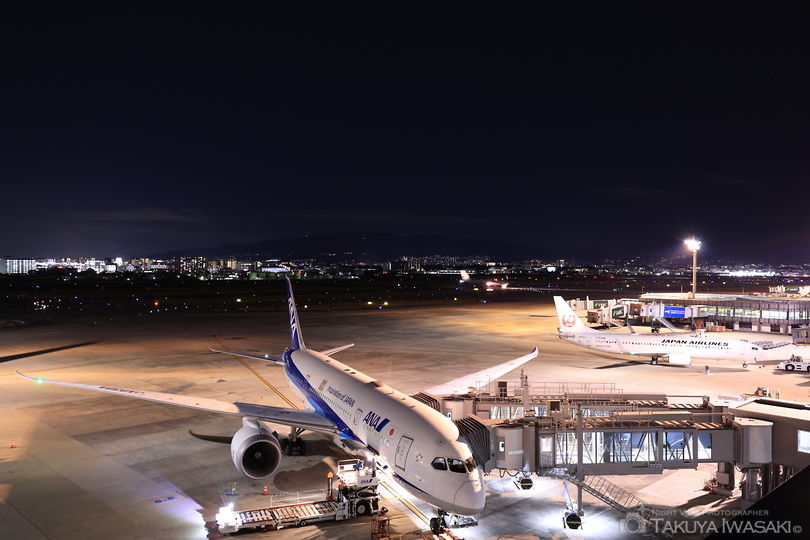伊丹空港 展望デッキの夜景スポット写真（1）