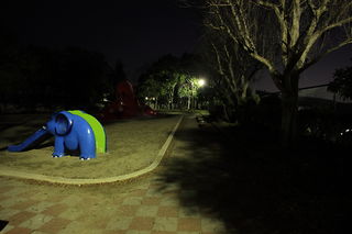 山手台中央公園の夜景スポット写真（4）class=