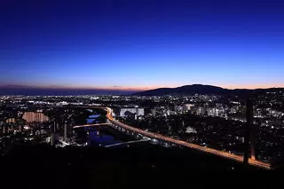 五月山 秀望台（五月山ドライブウェイ）の夜景