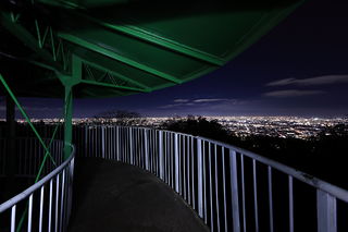 五月山 日の丸展望台の夜景スポット写真（4）class=