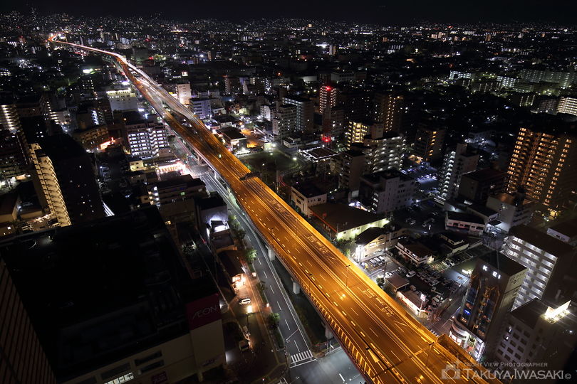 東大阪市役所 22階展望ロビーの夜景スポット写真（4）