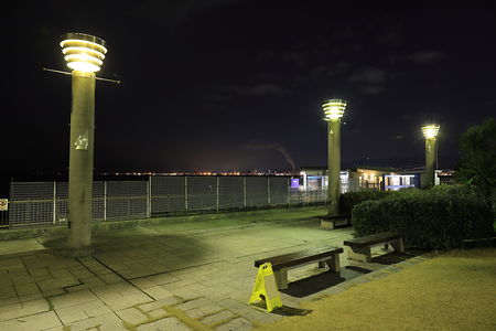 鳴尾浜臨海公園の夜景スポット写真（4）class=