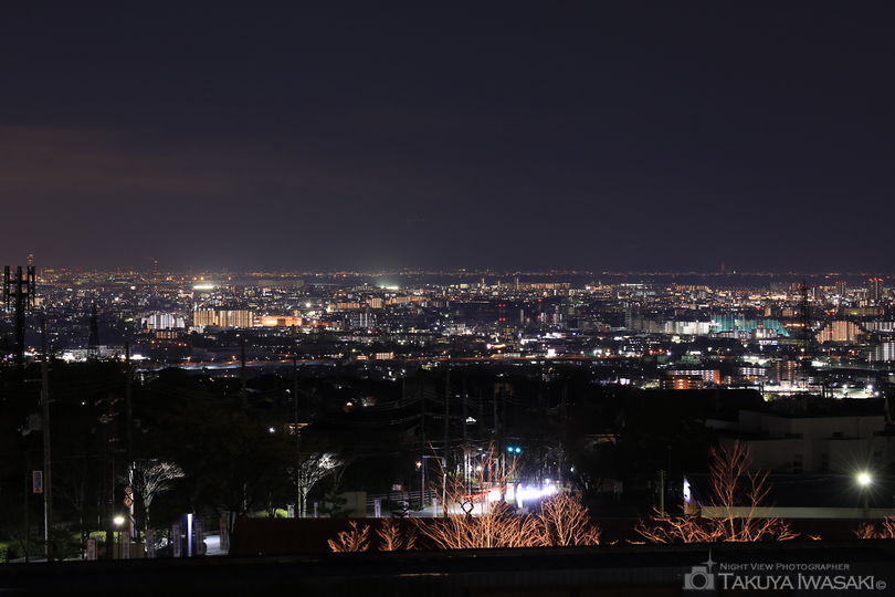 山本山手中央公園前の夜景スポット写真（2）