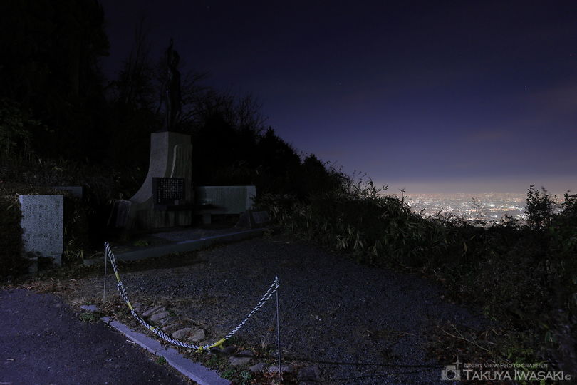 みよし観音前の夜景スポット写真（3）