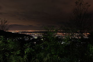 渦森展望台公園の夜景スポット写真（2）class=