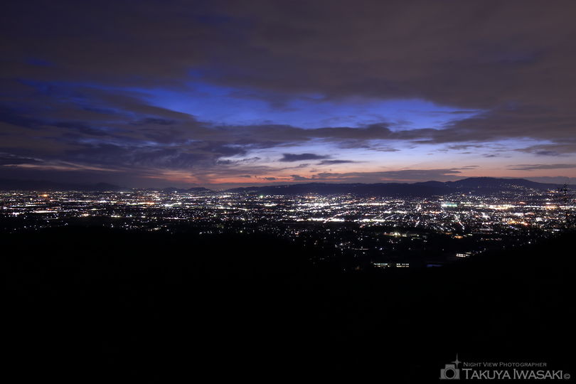 高円山大和三山展望所の夜景スポット写真（1）