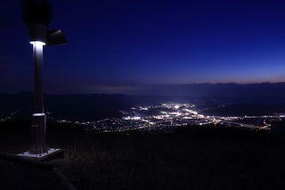 鷲ヶ峰コスモスパークの夜景スポット写真（2）class=