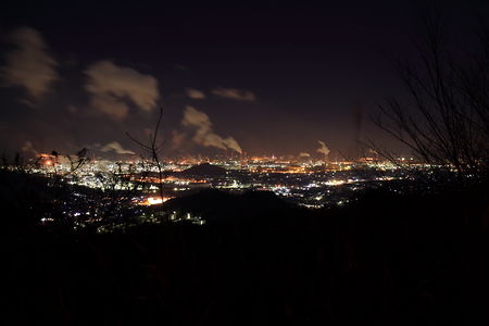 倉敷市内の夜景を望む