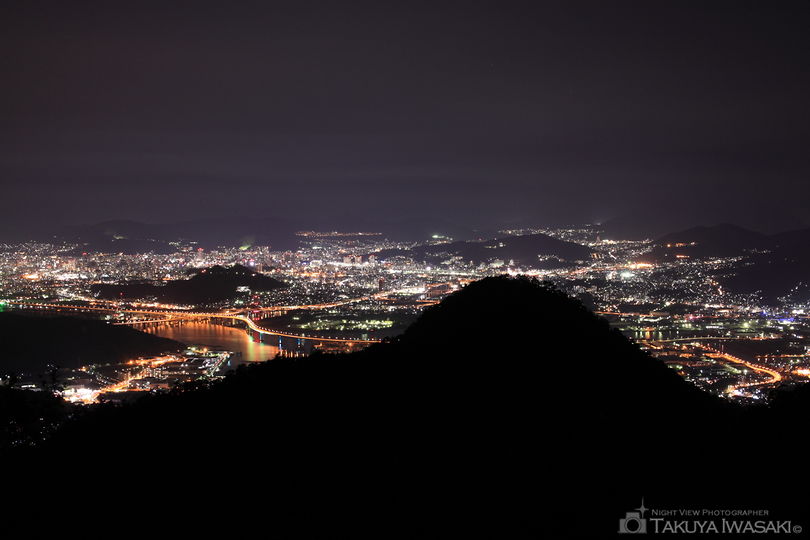 絵下山公園展望広場の夜景スポット写真（2）