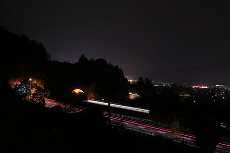 権現トンネル手前の夜景スポット写真（3）class=
