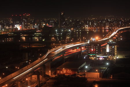 博多ポートタワーの夜景スポット写真（3）class=