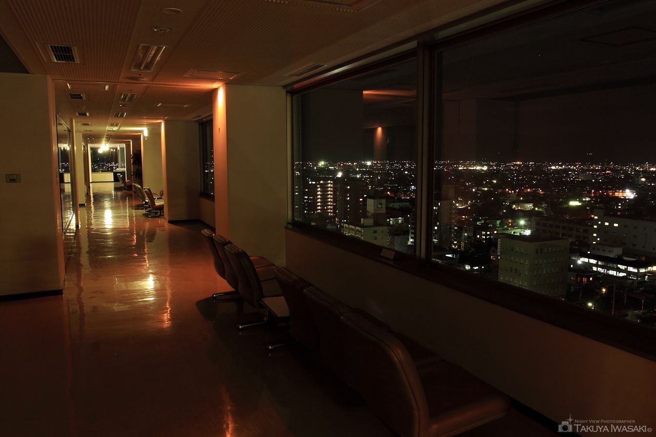 佐賀県庁 展望ホールの夜景スポット写真（4）