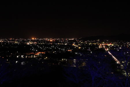 小城市方面の夜景